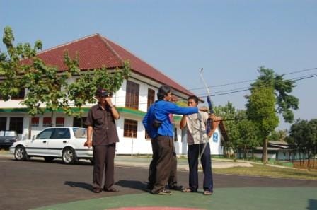 Utusan Darunnajah Sedang Berlatih