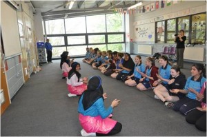 Pertukaran guru dan murid pondok pesantren darunnajah ke Inggris