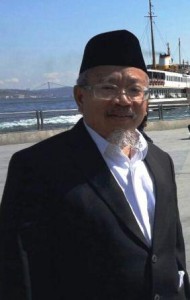 KH. Jamhari Abdul Jalal, Lc Sosok Pelopor, Teladan Para Santri Darunnajah Cipining