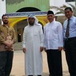 Sillaturrahim Dengan Direktur Lembanga Ilmu Pengetahuan Dan Bahasa Arab (LIPIA) dalam rangka kerjasama Pondok Pesantren Darunnajah