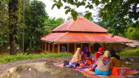 Suasana Indah Para Pengantar RA