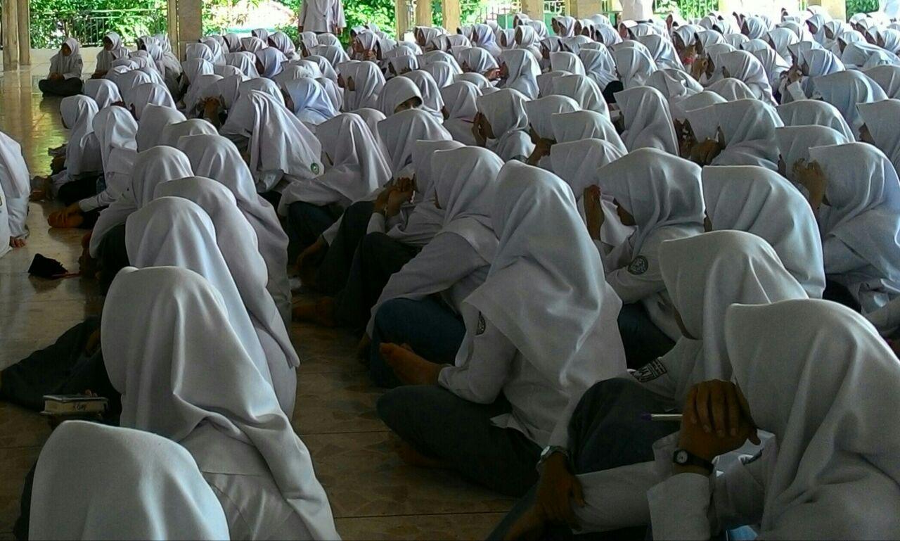 Acara Buka Puasa Bersama Santri Kelas X MA