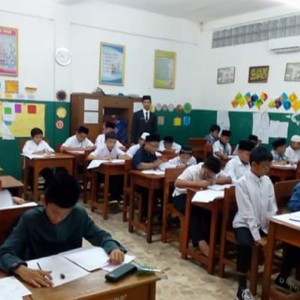 Tes Masuk pesantren Silaturrahim dengan calon wali santri dari Daerah