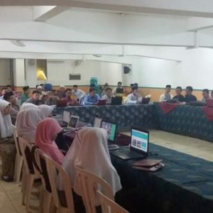 Pembukaan Pelatihan Optimalisasi Website dan Media Sosial untuk Forum Pesantren Alumni (FPA) Gontor dan Darunnajah Gelombang 3, 25-27 April 2016