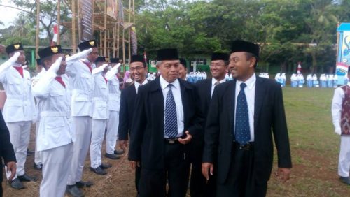 Pembukaan Porseka 9 Pesantren Al-Manshur Darunnajah 3 Serang Banten, dihadiri Kepala Kemenag Kab. Serang, Drs. H. Abdurrouf, M.Si.