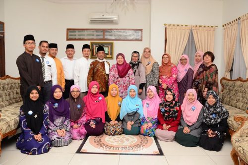 Penandatanganan MOU Pesantren Darunnajah Jakarta dengan Sri Utama International Schools Kuala Lumpur Malaysia, Ahad 28 Agustus 2016