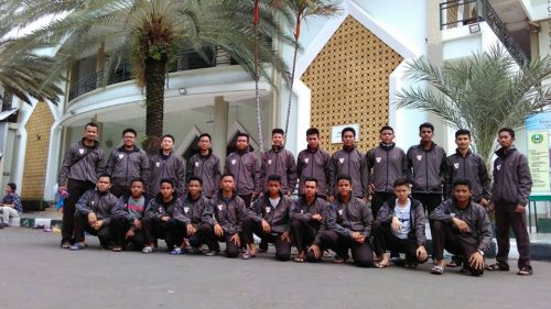 Pemberangkatan kontingen Pramuka (Putra) Darunnajah menuju Jambore 90 Tahun Gontor