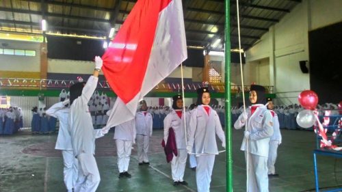 Santri Putri Darunnajah Jakarta Peringati HUT RI