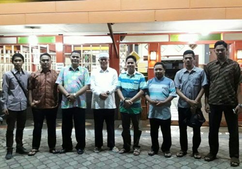 Silaturrahim dengan alumni Darunnajah di kota Bengkulu bersama Kepala kantor Wilayah Kemenag Prov Bengkulu.