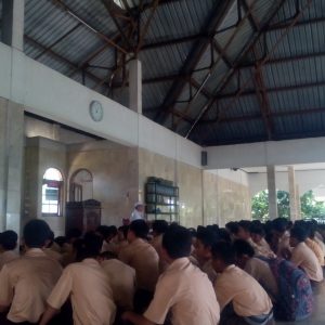 Pengajian Santri Non Asrama Setiap Rabu Siang
