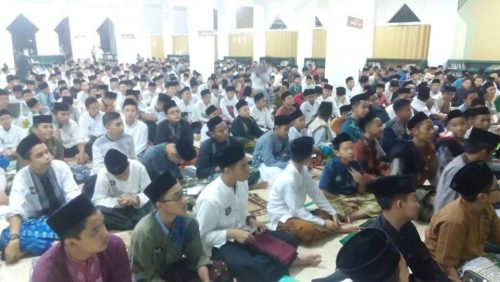 Ceramah tentang Idul Qurban dan Puasa Arafah bagi santri Darunnajah Jakarta