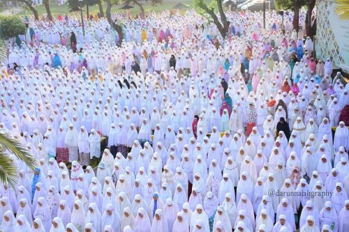 Suasana Sholat Idul Adha di Pondok Pesantren Darunnajah Jakarta