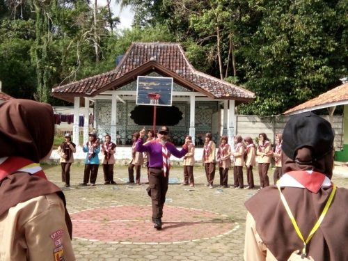 Santri Kelas 5 MA Darunnajah Ikuti Kursus Mahir Dasar Hari Kedua