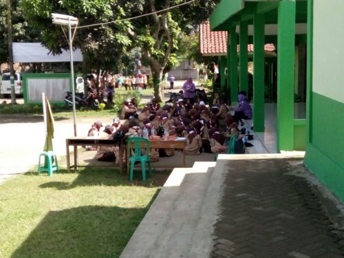 Santri Kelas 5 MA Darunnajah Ikuti Kursus Mahir Dasar Hari Kedua