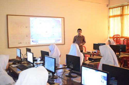 Pelatihan Kesekretariatan OSDN Putri