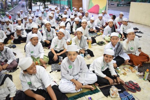 Asrama Rayon Indonesia Baru Pesantren Darunnajah Jakarta Adakan Buka Bersama