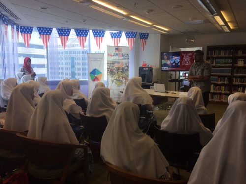 Pengurus OSDN Putri Bagian Bahasa Ikuti Kunjungan Ke Kedubes Amerika