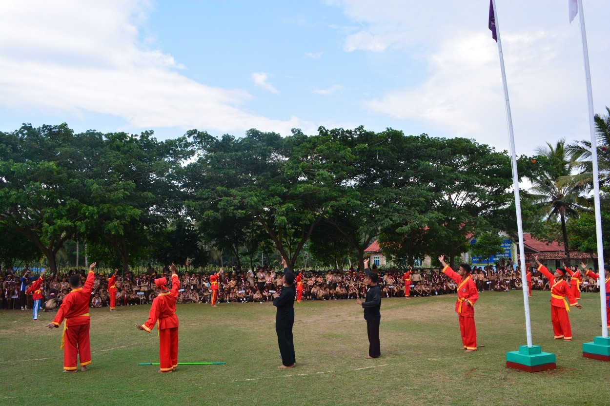 jurus-matahari-tapak-suci-dalam-penampilan-kemah-bersama-tingkat-madrasah-ibtidaiyah-se-kkm-min-3-pandeglang-di-ponpes-an-nahl-darunnajah-5-cikeusik-pandeglang-banten