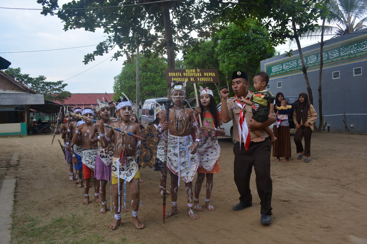 karnaval-kemah-bersama-tingkat-madrasah-ibtidaiyah-se-kkm-min-3-pandeglang-di-ponpes-an-nahl-darunnajah-5-cikeusik-pandeglang-banten-17