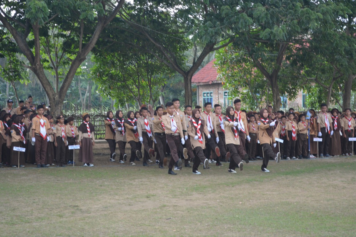 paskibra-an-nahl-dalam-kemah-bersama-tingkat-madrasah-ibtidaiyah-se-kkm-min-3-pandeglang-di-ponpes-an-nahl-darunnajah-5-cikeusik-pandeglang-banten