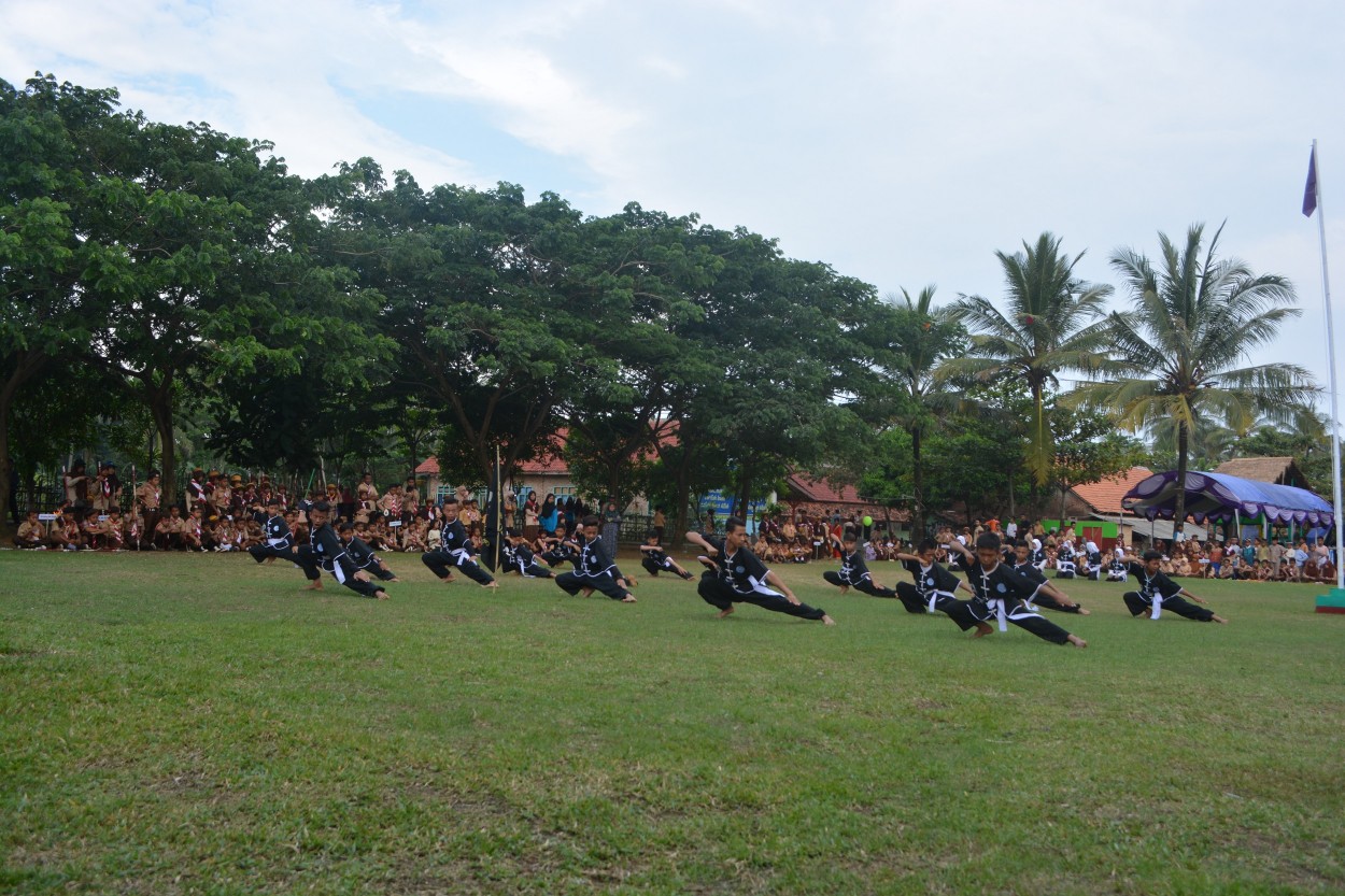 penampilan-wushu-dalam-kemah-bersama-tingkat-madrasah-ibtidaiyah-se-kkm-min-3-pandeglang-di-ponpes-an-nahl-darunnajah-5-cikeusik-pandeglang-banten