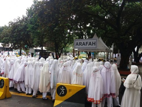 Santri Pesantren Darunnajah Jakarta Ikuti Manasik Haji