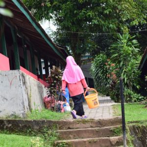 2016-12-11-dinamika-kehidupan-di-pesantren-3