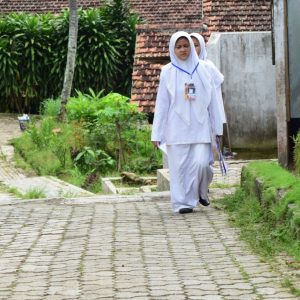 2016-12-11-dinamika-kehidupan-di-pesantren-6