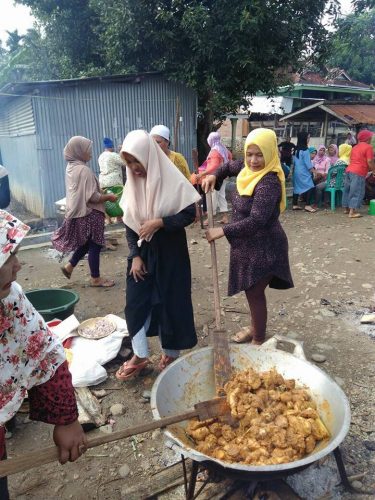 Kegiatan PPM Santri Putri Di Kecamatan Teramang Jaya Mukomuko Bengkulu