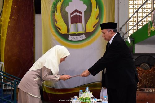 Sesi Keempat Laporan Umum Pertanggung Jawaban Organisasi Santriwati Darunnajah Jakarta Masa Bakti 2016-2017