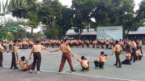 Santri Putra Darunnajah Jakarta Ikuti Latihan Pramuka