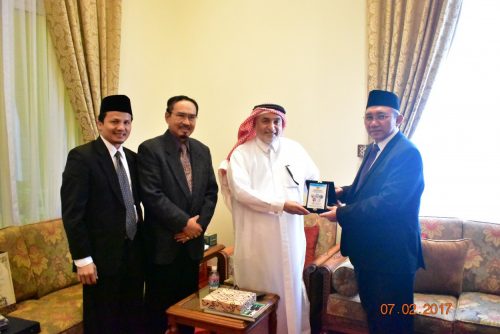 Darunnajah Jakarata Berangkatkan Umroh Juara MHQ 2016