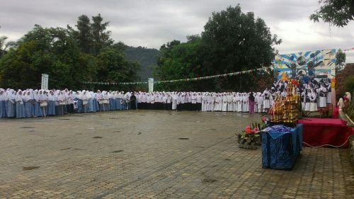 Pembukaan Darunnajah Language Competition