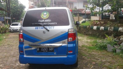 Ambulance Gratis Darunnajah Charity