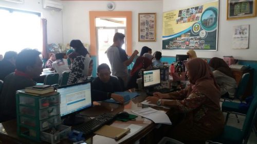 Suasana Pendaftaran Santri Baru Pesantren Darunnajah Jakarta