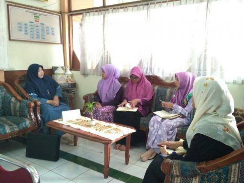 Guru Pesantren Tebu Ireng Magang Di Pesantren Darunnajah Jakarta