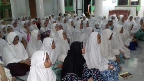 Tausiah Bagi Santri Kelas 6 TMI Darunnajah Jakarta