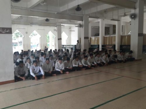 Pelantikan Panitia Porseka Santri Putra
