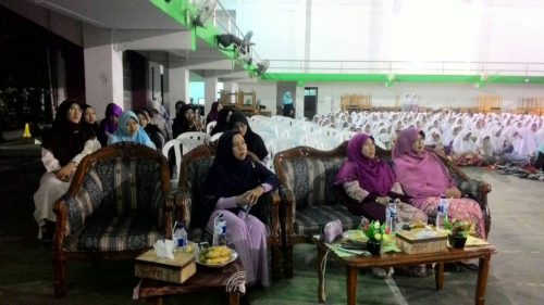 Santri Putri Darunnajah Jakarta Adakan Isra' Mi'raj