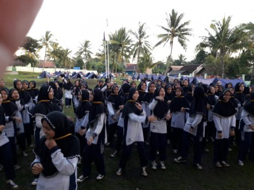 Senam Pagi Peserta Special Camp