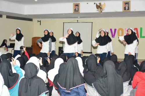 Kegiatan Rihlah Bagi Santriwati Kelas 3 TMI Darunnajah Jakarta