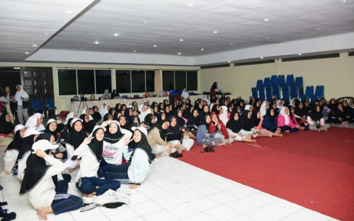 Kegiatan Rihlah Bagi Santriwati Kelas 3 TMI Darunnajah Jakarta