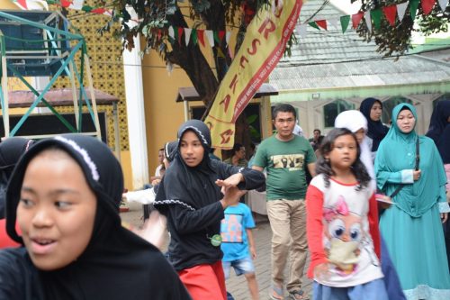 Antusiasme Santri Putri Darunnajah Jakarta Ikuti Latihan Tapak Suci