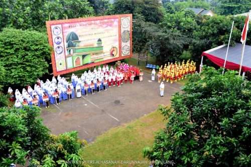 Persaingan pendidikan yang baik dalam prestasi dan kreatifitas