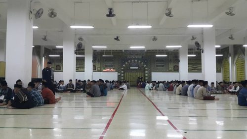 Rutinitas Santri Darunnajah Jakarta Setelah Subuh