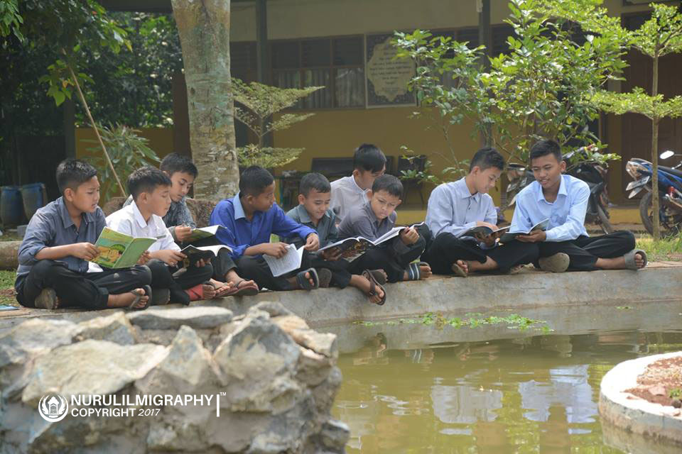 Belajar Adalah Jihad,Maka Perhatikan Kualitas Pendidikan