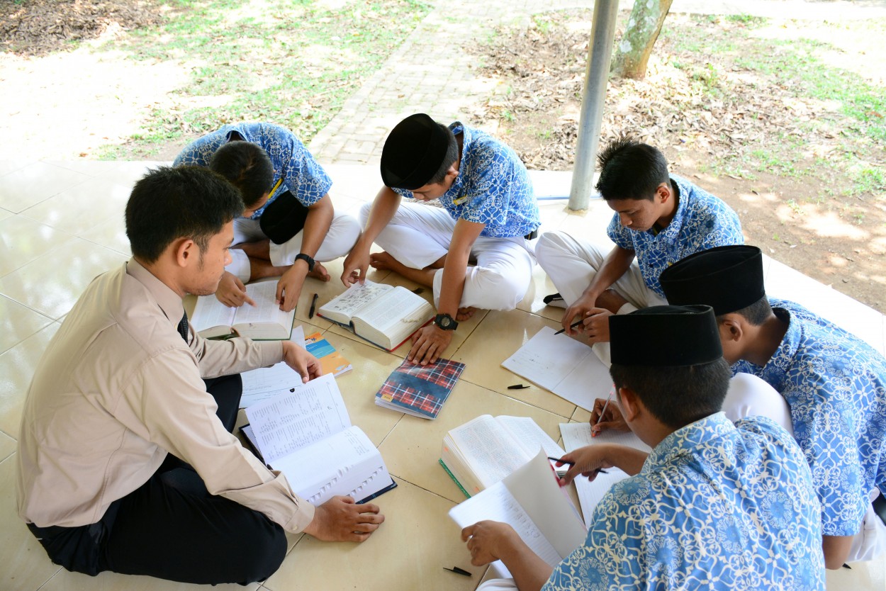 Proses pembelajaran berbahasa