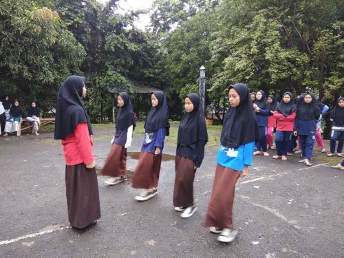 Gladi Darunnajah Language Competition Di Pesantren Putri Al-Hasanah Darunnajah 9 Pamulang