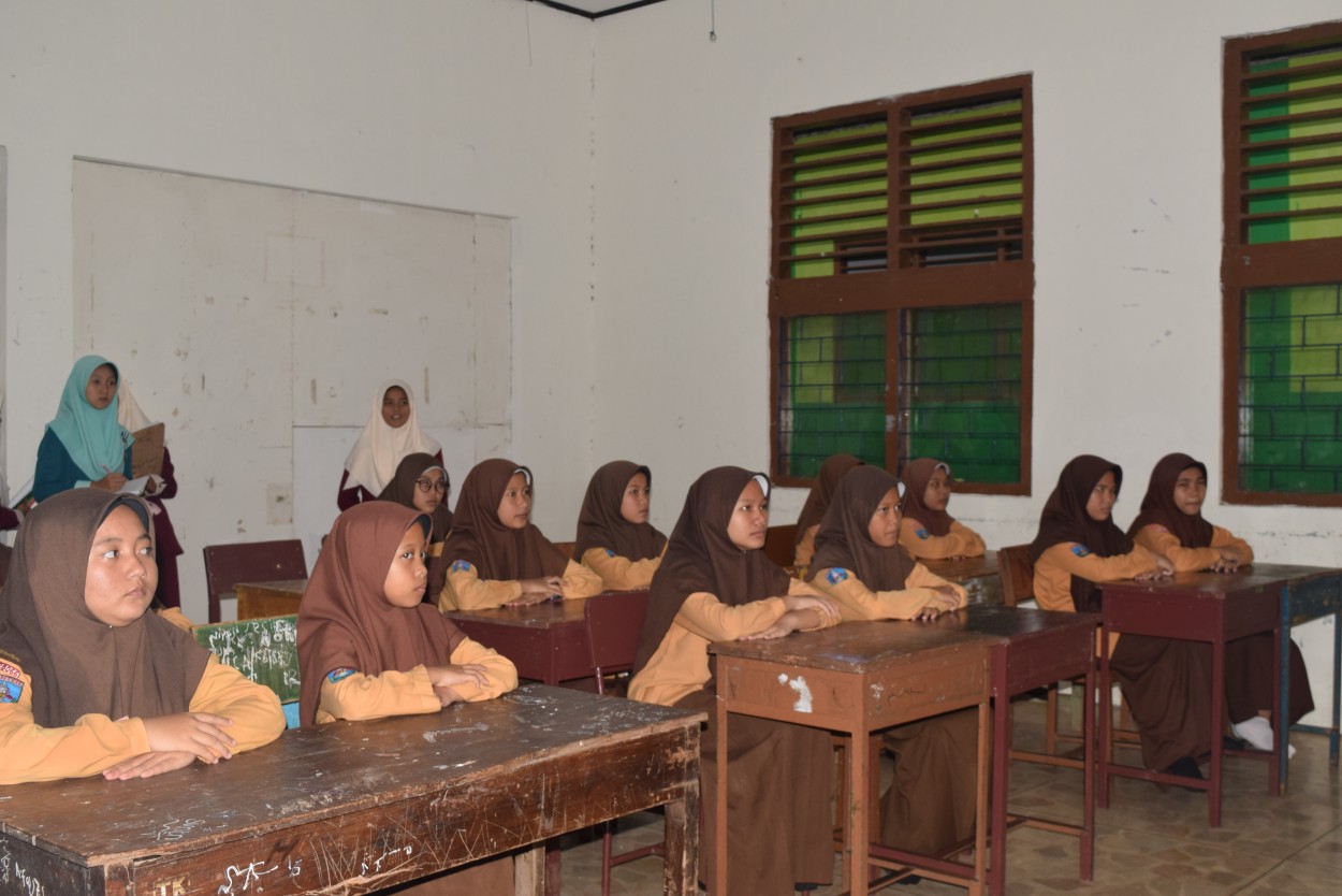 Suasana amaliah tadris Darunnajah 3