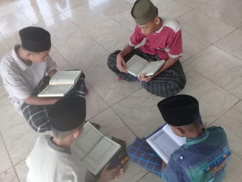 Tadarus Pondok Pesantren Tsurayya Darunnajah 4